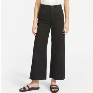 Everlane lightweight wide leg chino
